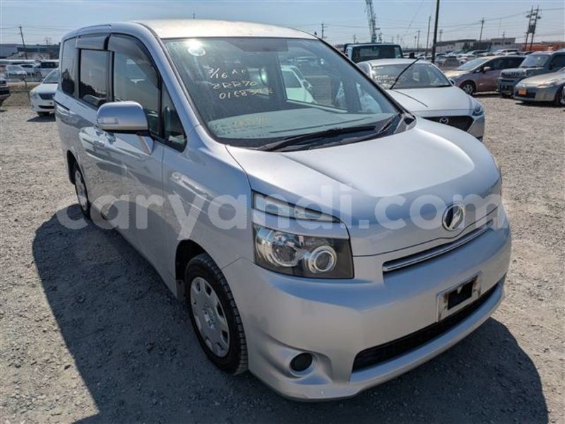 Big with watermark toyota voxy zambia lusaka 31201