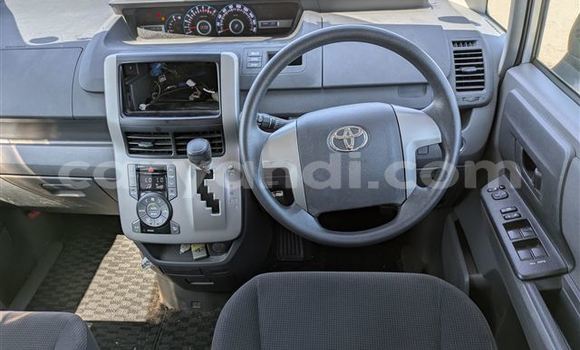 Buy Used Toyota Voxy Silver Car in Lusaka in Zambia Buy Used Toyota Voxy Silver Car in Lusaka in Zambia