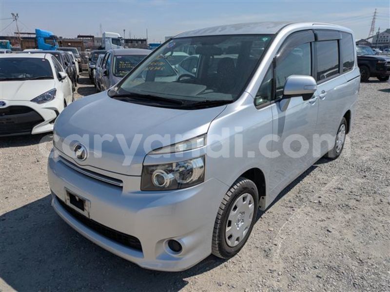 Big with watermark toyota voxy zambia lusaka 31201