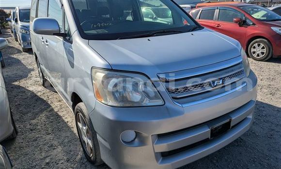 Buy Used Toyota Noah Silver Car in Lusaka in Zambia
