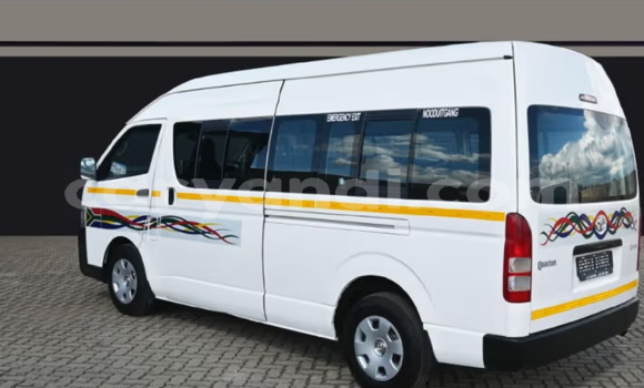 Acheter Occasion Voiture Toyota 4Runner Blanc à Kitwe, Zambie Acheter Occasion Voiture Toyota 4Runner Blanc à Kitwe, Zambie