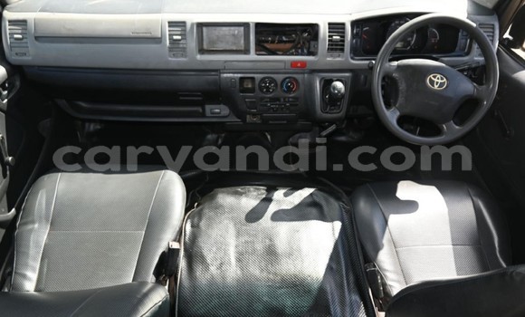Acheter Occasion Voiture Toyota 4Runner Blanc à Kitwe, Zambie Acheter Occasion Voiture Toyota 4Runner Blanc à Kitwe, Zambie