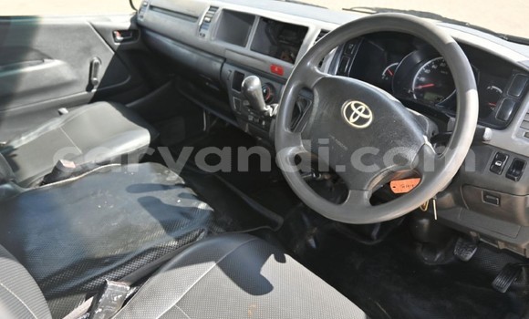 Acheter Occasion Voiture Toyota 4Runner Blanc à Kitwe, Zambie Acheter Occasion Voiture Toyota 4Runner Blanc à Kitwe, Zambie