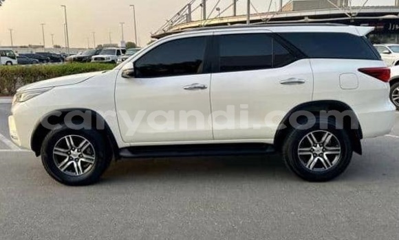 Buy Used Toyota Fortuner White Car in Lusaka in Zambia Buy Used Toyota Fortuner White Car in Lusaka in Zambia