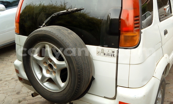 Acheter Occasion Voiture Toyota Cami Blanc à Lusaka, Zambie Acheter Occasion Voiture Toyota Cami Blanc à Lusaka, Zambie