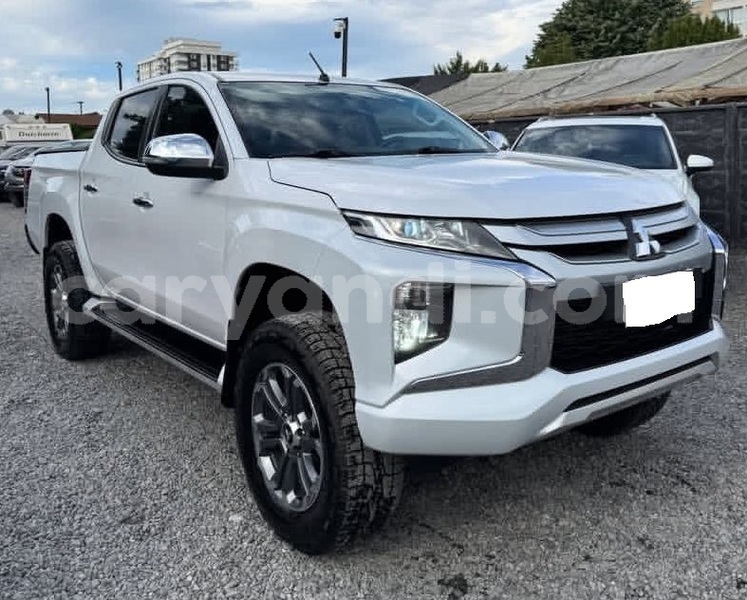 Big with watermark mitsubishi l200 zambia lusaka 31256