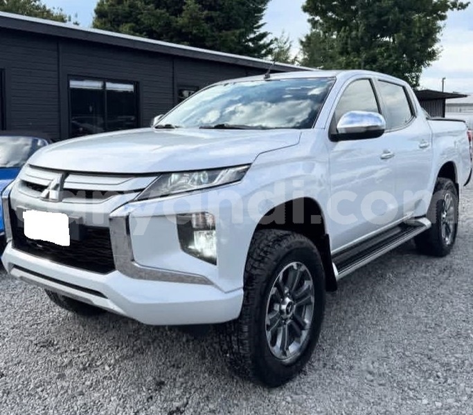 Big with watermark mitsubishi l200 zambia lusaka 31256