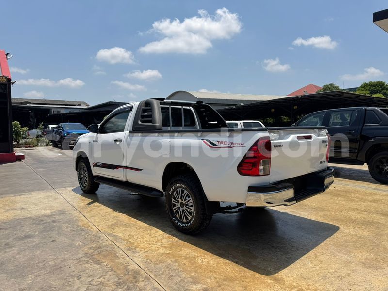 Big with watermark toyota hiace zambia kabwe 31257