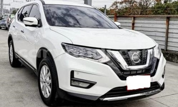 Buy Used Nissan X–Trail White Car in Lusaka in Zambia Buy Used Nissan X–Trail White Car in Lusaka in Zambia