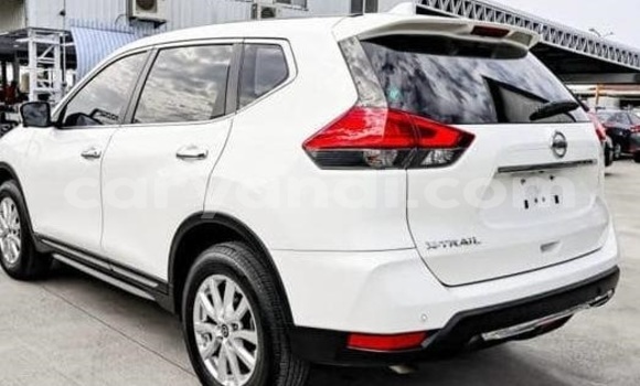 Buy Used Nissan X–Trail White Car in Lusaka in Zambia Buy Used Nissan X–Trail White Car in Lusaka in Zambia