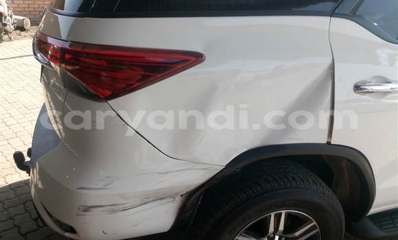 Buy Used Toyota Fortuner White Car in Kitwe in Zambia Buy Used Toyota Fortuner White Car in Kitwe in Zambia
