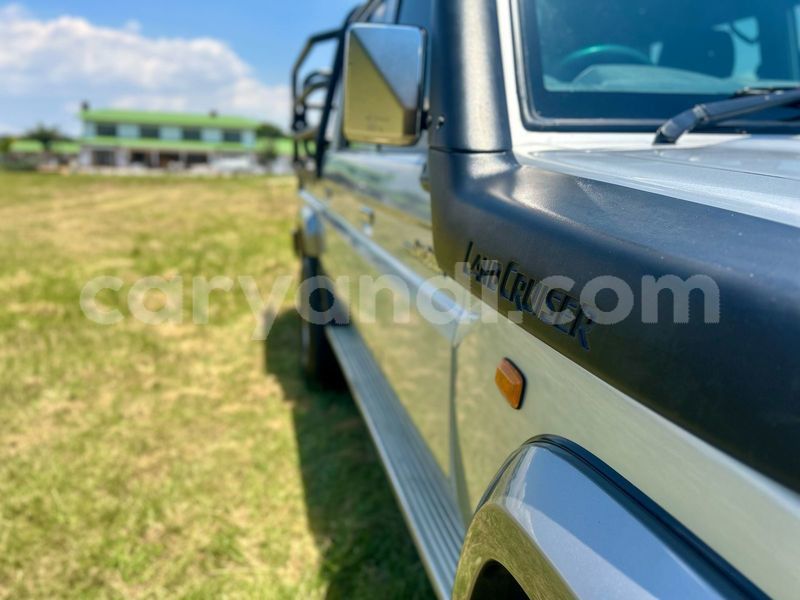 Big with watermark toyota land cruiser zambia kitwe 31262