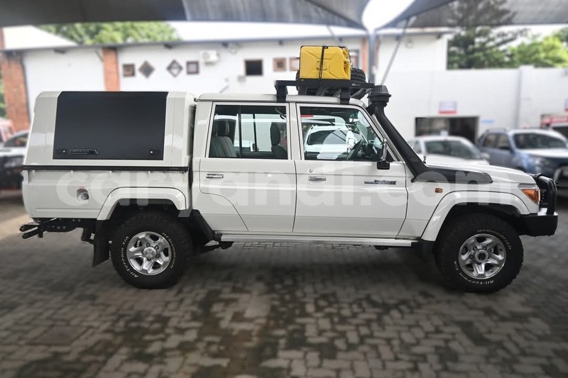 Big with watermark toyota land cruiser zambia lusaka 31264