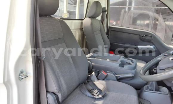 Buy Used Kia K7 White Car in Lusaka in Zambia Buy Used Kia K7 White Car in Lusaka in Zambia
