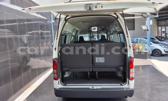 Buy Used Toyota Hiace White Car in Lusaka in Zambia Buy Used Toyota Hiace White Car in Lusaka in Zambia