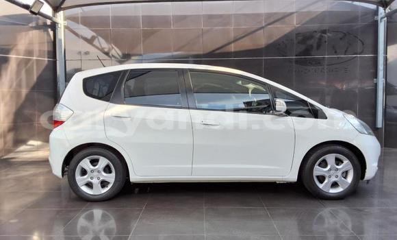 Buy Used Honda Jazz White Car in Lusaka in Zambia Buy Used Honda Jazz White Car in Lusaka in Zambia