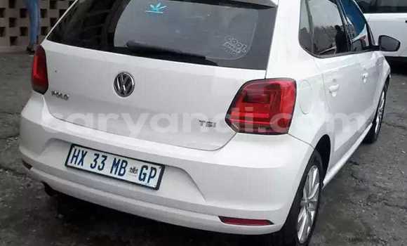 Acheter Occasion Voiture Volkswagen Polo Blanc à Chingola, Zambie Acheter Occasion Voiture Volkswagen Polo Blanc à Chingola, Zambie