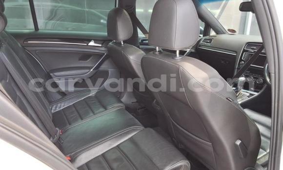 Buy Used Volkswagen Golf R White Car in Lusaka in Zambia Buy Used Volkswagen Golf R White Car in Lusaka in Zambia