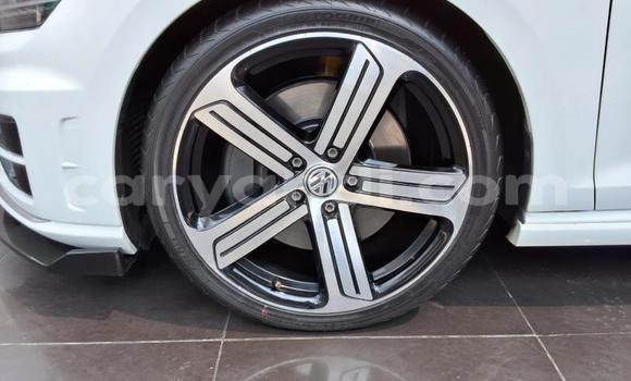 Buy Used Volkswagen Golf R White Car in Lusaka in Zambia Buy Used Volkswagen Golf R White Car in Lusaka in Zambia