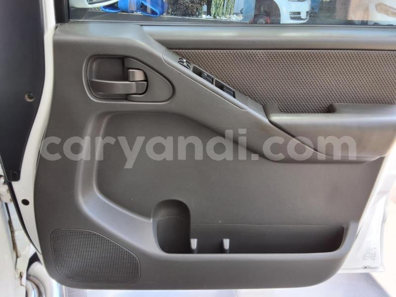 Big with watermark nissan navara zambia lusaka 31286