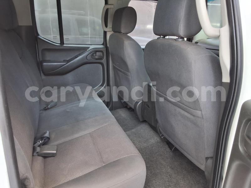 Big with watermark nissan navara zambia lusaka 31286