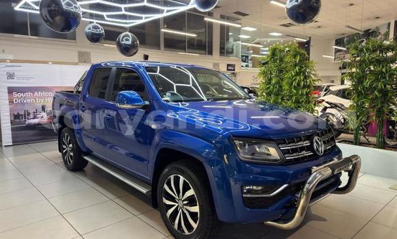 Buy Used Volkswagen Amarok Blue Car in Livingstone in Zambia Buy Used Volkswagen Amarok Blue Car in Livingstone in Zambia