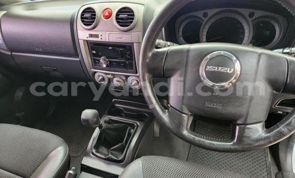 Buy Used Isuzu KB White Car in Livingstone in Zambia Buy Used Isuzu KB White Car in Livingstone in Zambia