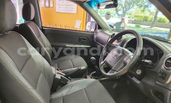 Buy Used Isuzu KB White Car in Livingstone in Zambia Buy Used Isuzu KB White Car in Livingstone in Zambia