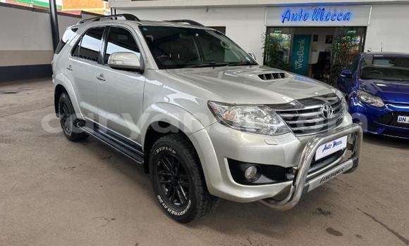 Buy Used Toyota Fortuner Silver Car in Livingstone in Zambia Buy Used Toyota Fortuner Silver Car in Livingstone in Zambia