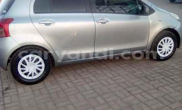 Nunua Ilio tumika Toyota Vitz Nyingine Gari ndani ya Lusaka nchini Zambia Nunua Ilio tumika Toyota Vitz Nyingine Gari ndani ya Lusaka nchini Zambia