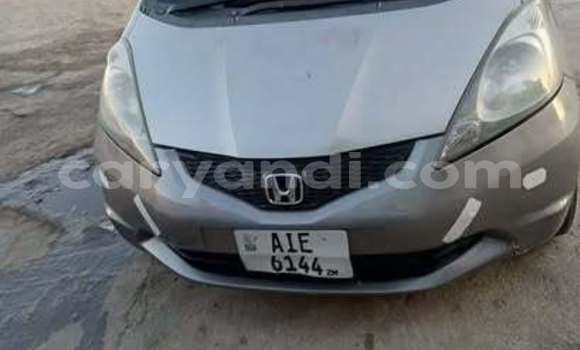 Nunua Ilio tumika Honda FIT Nyingine Gari ndani ya Lusaka nchini Zambia Nunua Ilio tumika Honda FIT Nyingine Gari ndani ya Lusaka nchini Zambia