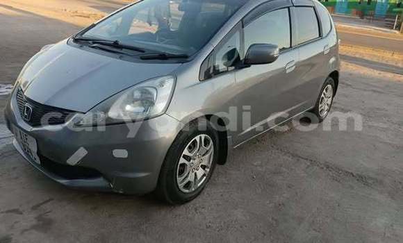 Nunua Ilio tumika Honda FIT Nyingine Gari ndani ya Lusaka nchini Zambia Nunua Ilio tumika Honda FIT Nyingine Gari ndani ya Lusaka nchini Zambia