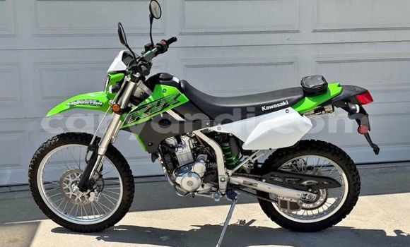 Nunua Ilio tumika Kawasaki KLX Kijani Bike ndani ya Kansanshi nchini Kaskazini-Magharibi Nunua Ilio tumika Kawasaki KLX Kijani Bike ndani ya Kansanshi nchini Kaskazini-Magharibi