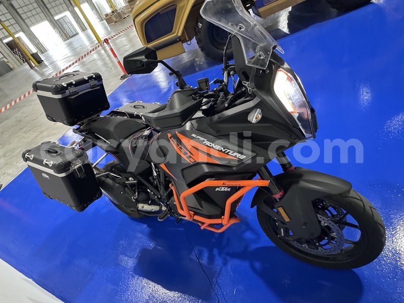 Big with watermark ktm superduke zambia livingstone 31337