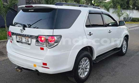 Buy Used Toyota Fortuner White Car in Lusaka in Zambia Buy Used Toyota Fortuner White Car in Lusaka in Zambia