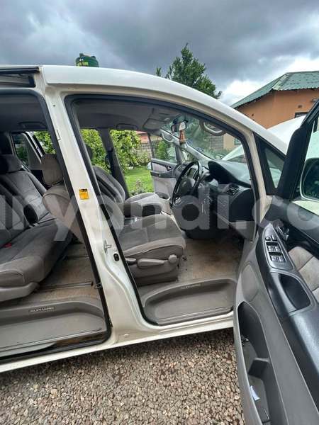 Big with watermark toyota alphard zambia lusaka 31358