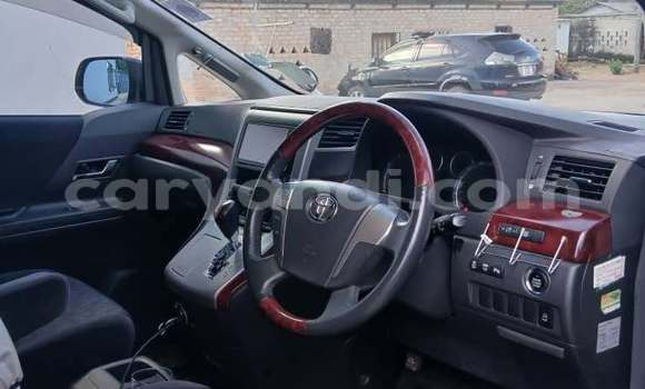 Buy Used Toyota Alphard White Car in Lusaka in Zambia Buy Used Toyota Alphard White Car in Lusaka in Zambia