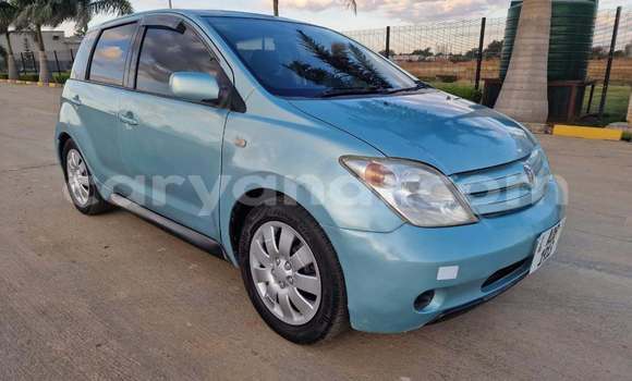 Buy Used Toyota IST Blue Car in Lusaka in Zambia