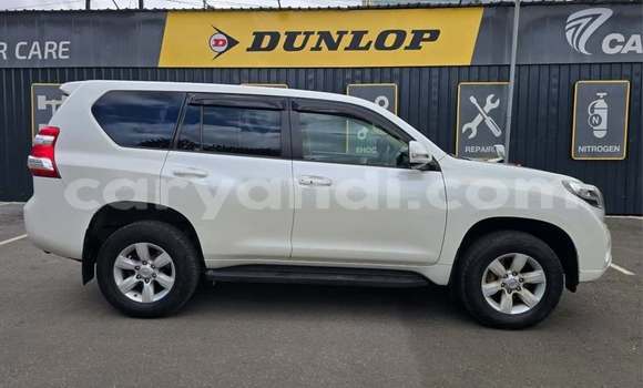 Buy Used Toyota Land Cruiser Prado White Car in Lusaka in Zambia Buy Used Toyota Land Cruiser Prado White Car in Lusaka in Zambia