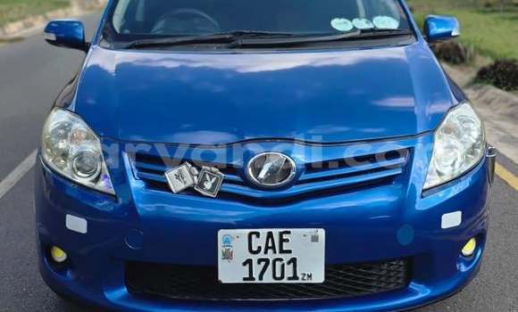 Buy Used Toyota Auris Blue Car in Lusaka in Zambia
