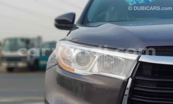 Tenga Imported Toyota Highlander Zvimwe Mota in Import - Dubai in Zambia Tenga Imported Toyota Highlander Zvimwe Mota in Import - Dubai in Zambia