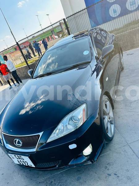 Big with watermark lexus is 300 zambia lusaka 31570