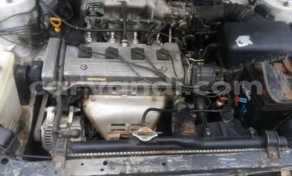 Acheter Occasion Voiture Toyota Corolla Blanc à Lusaka, Zambie Acheter Occasion Voiture Toyota Corolla Blanc à Lusaka, Zambie