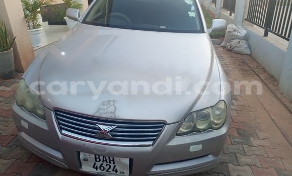 Nunua Ilio tumika Toyota Mark X Fedha Gari ndani ya Lusaka nchini Zambia