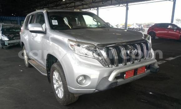 Acheter Occasion Voiture Toyota Prado Gris à Kitwe, Zambie Acheter Occasion Voiture Toyota Prado Gris à Kitwe, Zambie