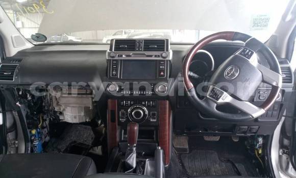 Acheter Occasion Voiture Toyota Prado Gris à Kitwe, Zambie Acheter Occasion Voiture Toyota Prado Gris à Kitwe, Zambie