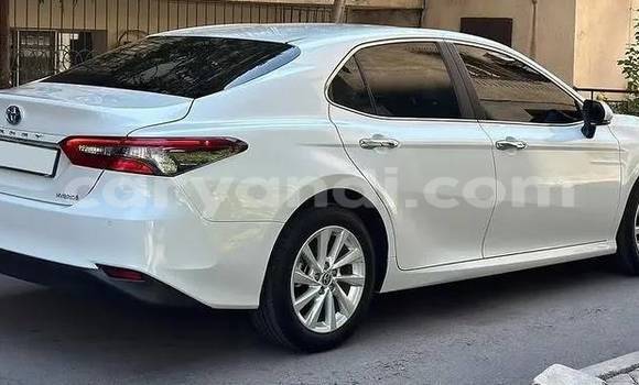 Buy Used Toyota Camry White Car in Lusaka in Zambia Buy Used Toyota Camry White Car in Lusaka in Zambia