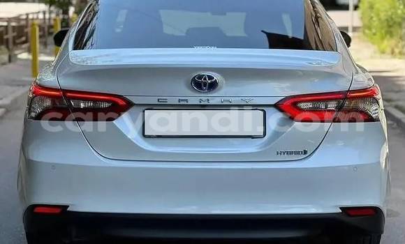 Buy Used Toyota Camry White Car in Lusaka in Zambia Buy Used Toyota Camry White Car in Lusaka in Zambia