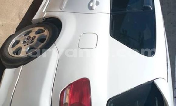 Buy Used Toyota Ipsum White Car in Lusaka in Zambia Buy Used Toyota Ipsum White Car in Lusaka in Zambia