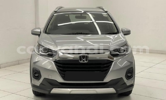 Buy Used Honda CR–V Silver Car in Chingola in Zambia Buy Used Honda CR–V Silver Car in Chingola in Zambia